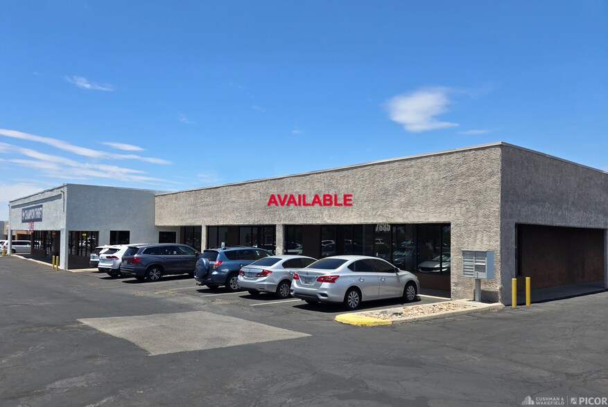 7601-7693 E. Speedway Blvd., Tucson, AZ à louer - Photo principale - Image 1 de 7
