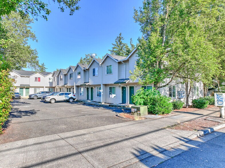 3548 SE 119th St, Portland, OR à vendre - Photo du bâtiment - Image 2 de 25