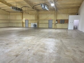 1141 Bozman Rd, Wylie, TX for lease Interior Photo- Image 2 of 4