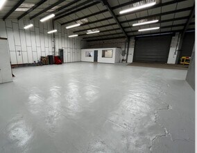 Commerce Way, Lawford for lease Interior Photo- Image 1 of 2