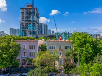 Plus de détails pour 236 NE 28th St, Miami, FL - Multi-résidentiel à vendre