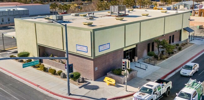 More details for 101 W Ridgecrest Blvd, Ridgecrest, CA - Retail for Lease