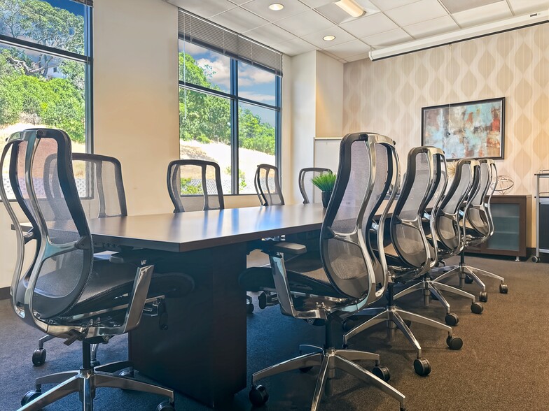 7250 Redwood Blvd, Novato, CA for lease - Interior Photo - Image 3 of 17