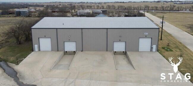 Plus de détails pour 1615 N FM 156, Ponder, TX - Industriel à louer