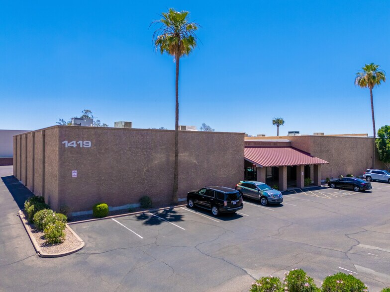 1419 W 12th Pl, Tempe, AZ à vendre - Photo du bâtiment - Image 1 de 7