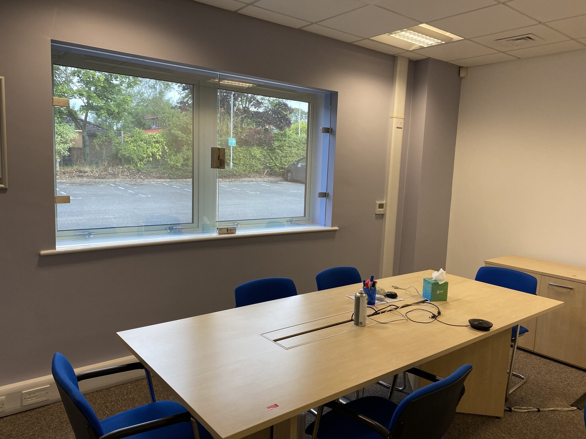 1-4 Diamond Way, Stone for lease Interior Photo- Image 1 of 2