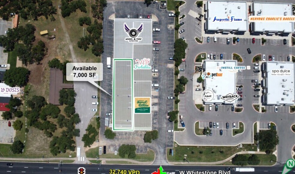 400 W Whitestone Blvd, Cedar Park, TX à louer - Photo du bâtiment - Image 3 de 7