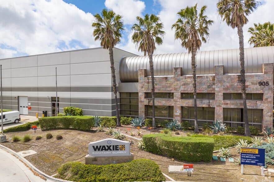 905 Wineville Ave, Ontario, CA for lease - Building Photo - Image 3 of 8