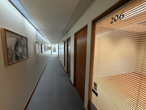 152 N Glassell St, Orange, CA for lease Lobby- Image 1 of 21