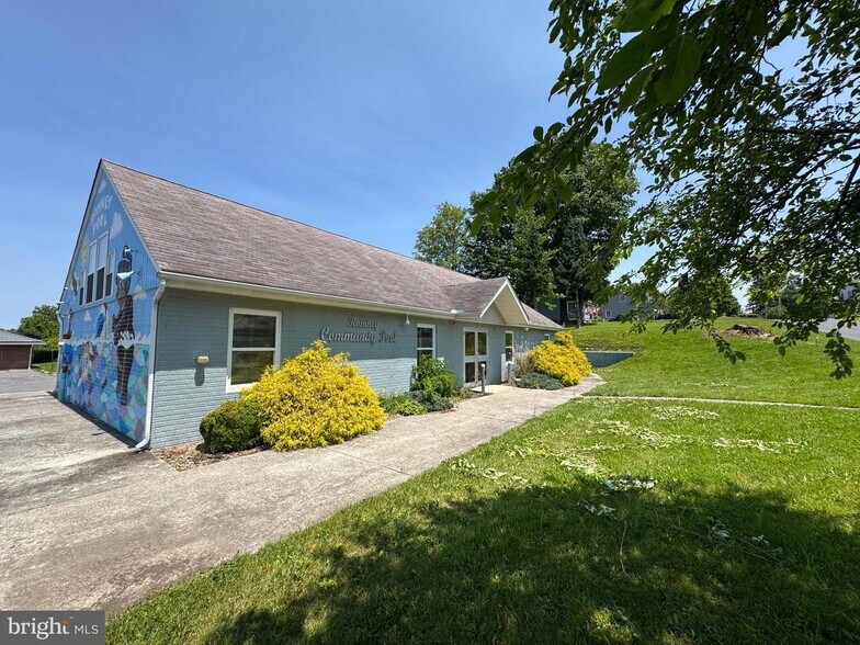 240 School St, Romney, WV for lease - Primary Photo - Image 1 of 18