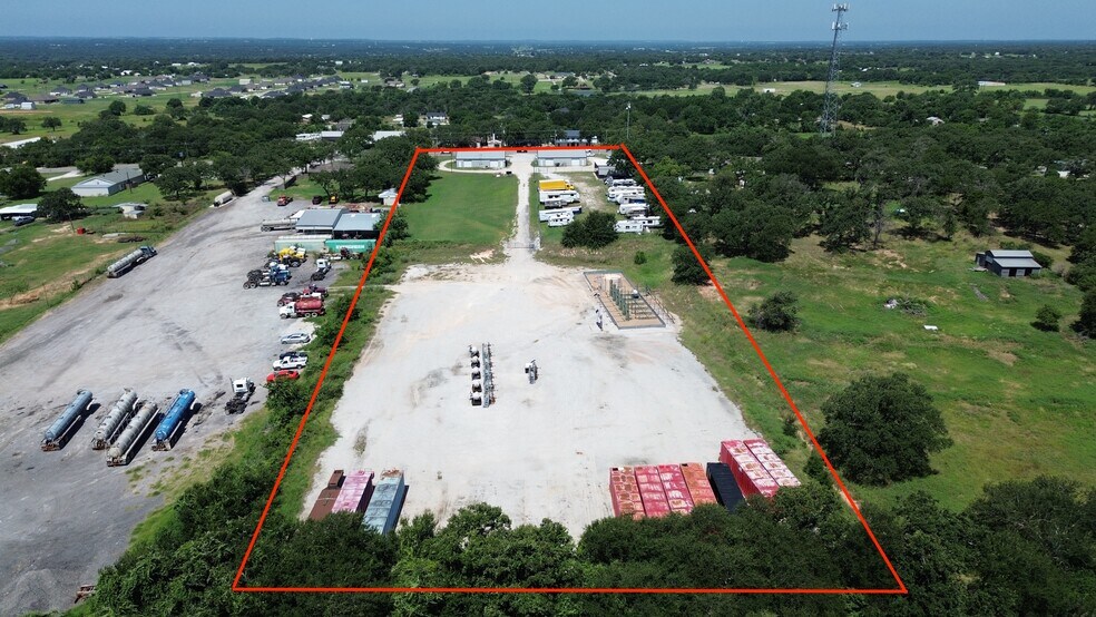 12000 FM 730 N, Azle, TX à vendre - Photo du bâtiment - Image 2 de 5