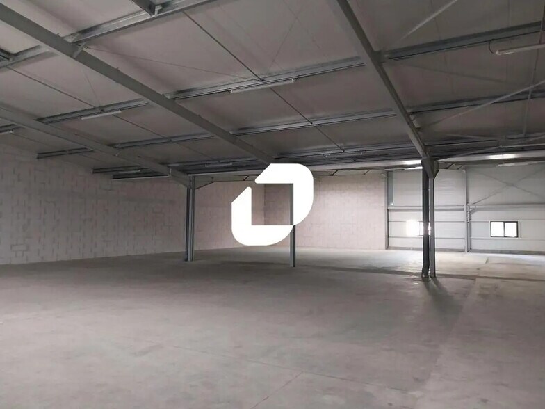 Flex dans Saint-Herblain à louer - Photo du bâtiment - Image 3 de 9