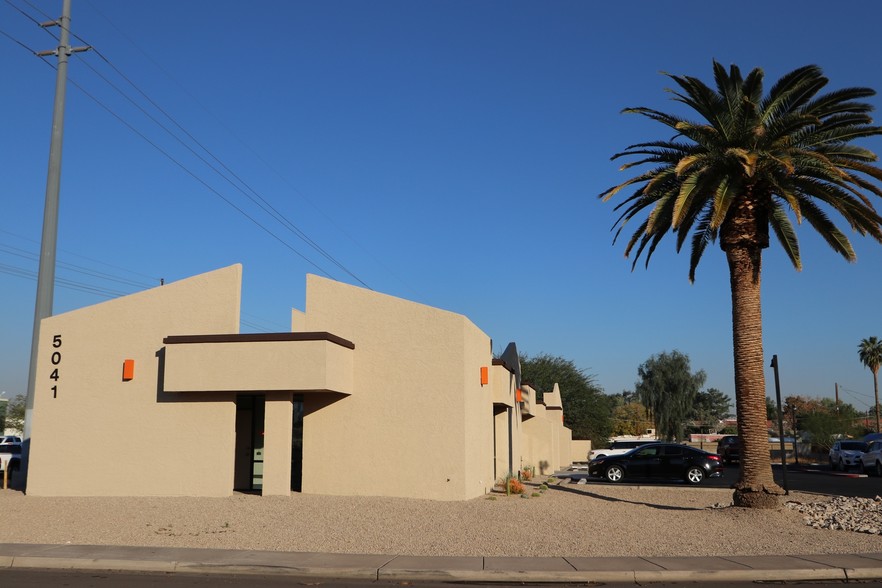 5041 W Northern Ave, Glendale, AZ for sale - Building Photo - Image 1 of 1