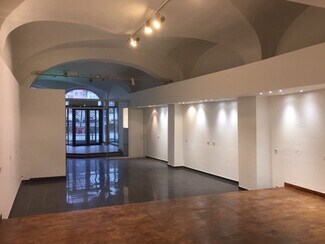 Plus de détails pour 61 Quai Saint Vincent, Lyon - Commerce de détail à louer