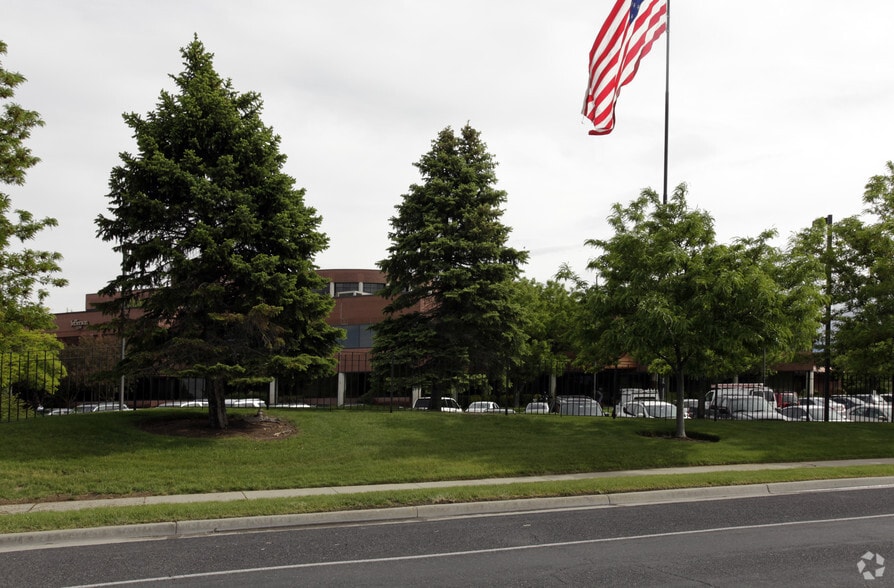 2250 W Parkway Blvd, West Valley City, UT for sale - Building Photo - Image 2 of 8