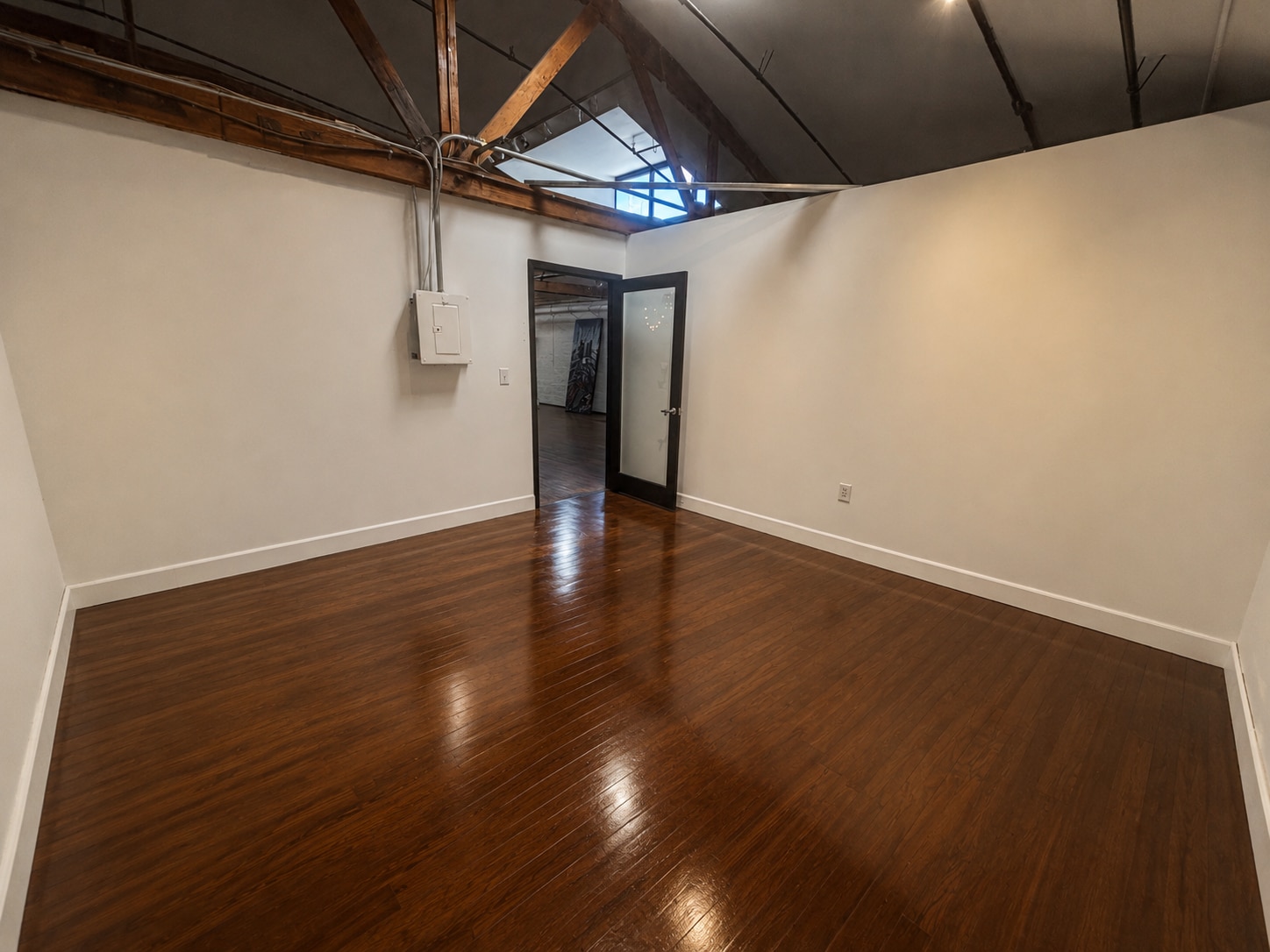 101-107 E Charleston Blvd, Las Vegas, NV for lease Interior Photo- Image 1 of 3