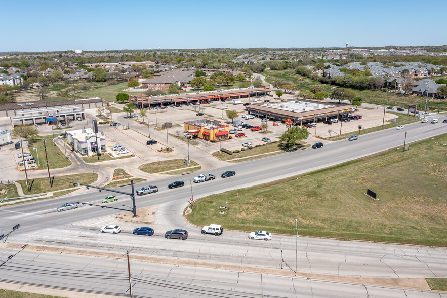 8385-8451 Grapevine Hwy, North Richland Hills, TX à louer - Photo du bâtiment - Image 2 de 6