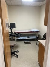 1496 Professional Dr, Petaluma, CA for lease Interior Photo- Image 2 of 11