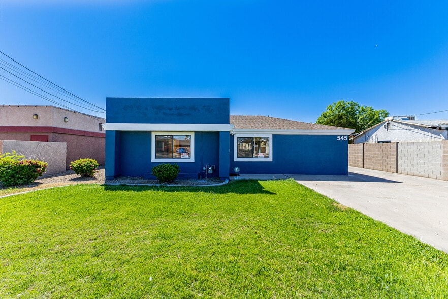 545 E University Dr, Mesa, AZ à vendre - Photo du bâtiment - Image 3 de 30