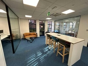 Asama Ct, Newcastle Upon Tyne for lease Interior Photo- Image 2 of 8