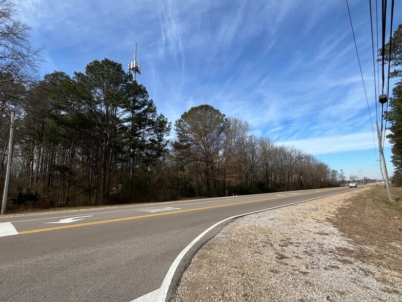 TBD North Veterans Memorial +/-14.1 acres blvd, Tupelo, MS for sale - Building Photo - Image 2 of 7