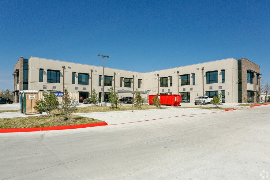8540 Broadway St, Pearland, TX à louer - Photo du bâtiment - Image 3 de 8