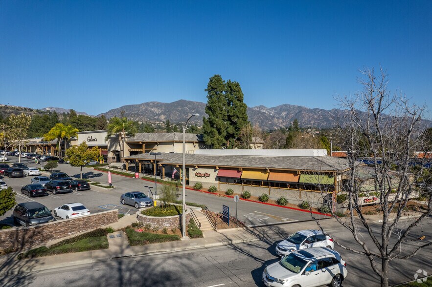 635 Foothill Blvd, La Canada, CA for lease - Building Photo - Image 2 of 11