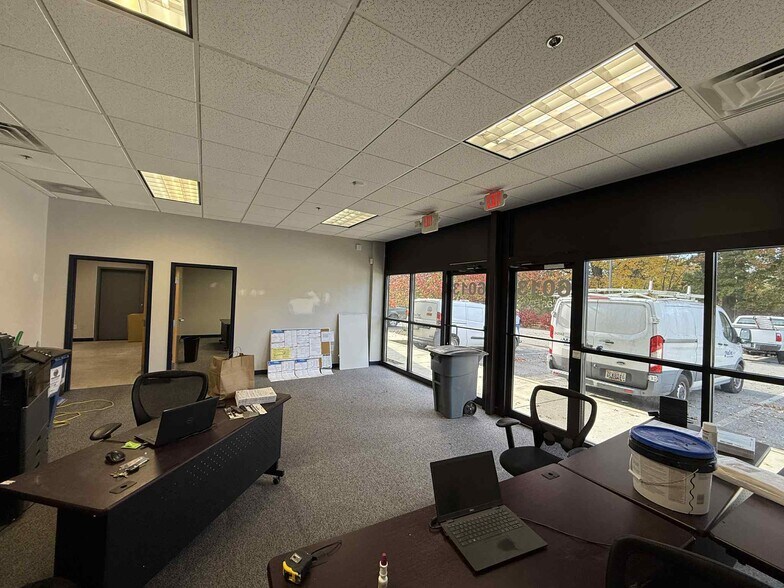 10310 Governors Lane Blvd, Williamsport, MD à louer - Photo du bâtiment - Image 2 de 11