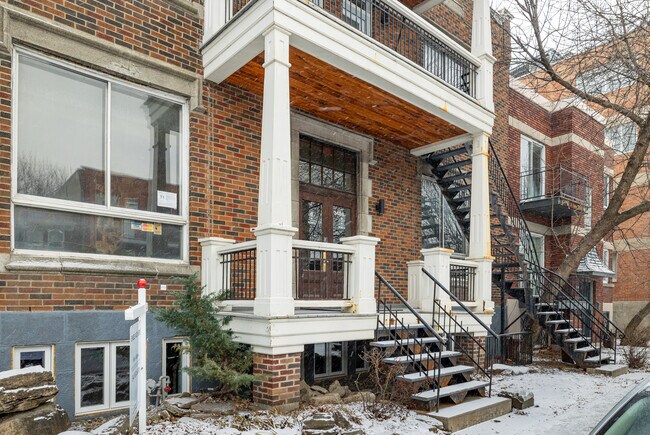 Plus de détails pour 3486-3490 D’Iberville, Montréal, QC - Commerce de détail à vendre