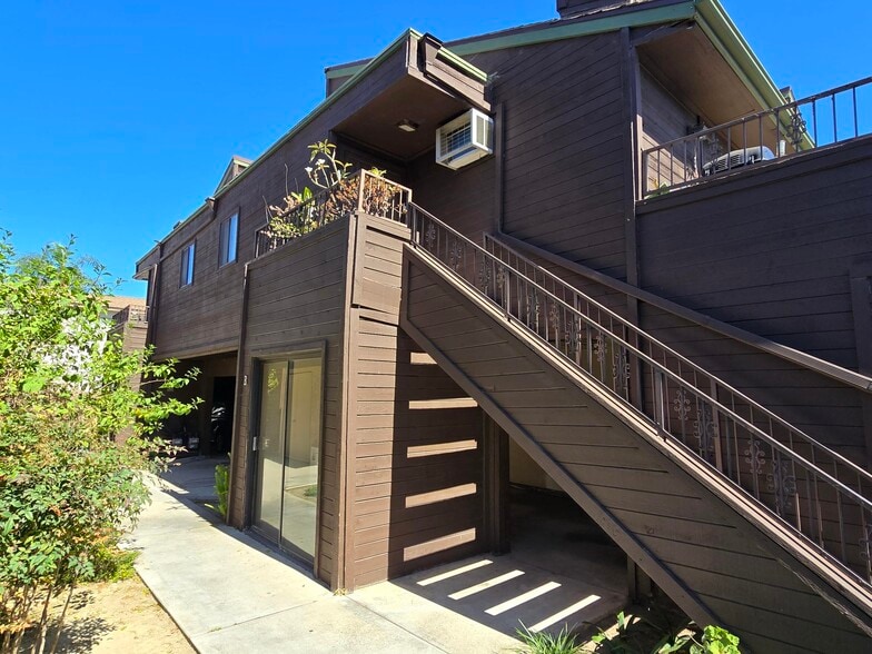 3608 W Orange Ave, Anaheim, CA for sale - Building Photo - Image 3 of 8