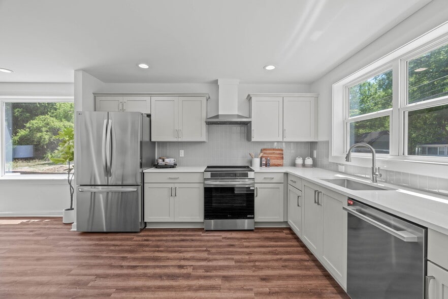 1107 Camden ave, Durham, NC for sale - Building Photo - Image 3 of 20