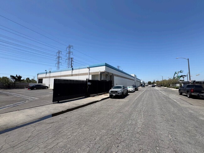 More details for 3350 E 69th St, Long Beach, CA - Industrial for Lease