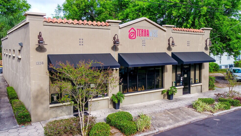 1334 Walnut St, Jacksonville, FL à louer - Photo principale - Image 1 de 40