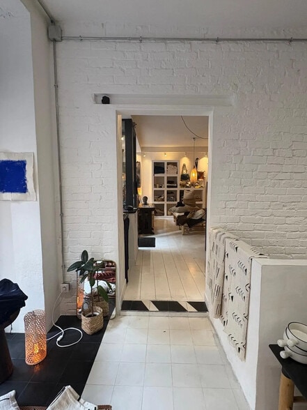 Commerce de détail dans Paris à louer - Photo intérieure - Image 3 de 4