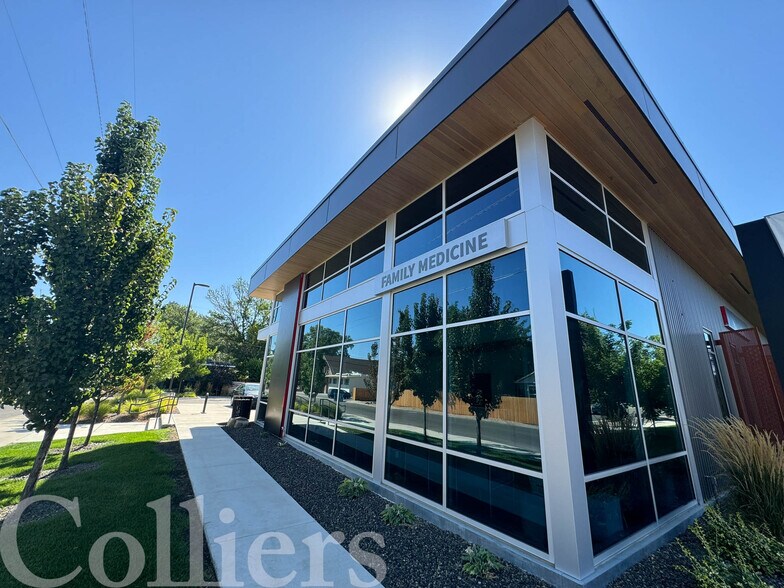 512 E Elm St, Caldwell, ID à louer - Photo du bâtiment - Image 1 de 5