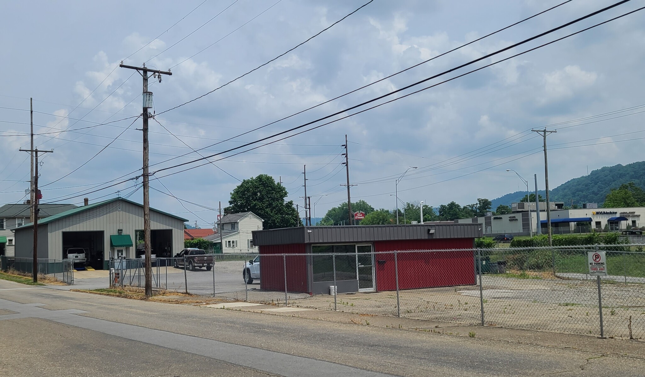 714 N Lincoln Ave, Bridgeport, OH for lease Building Photo- Image 1 of 9