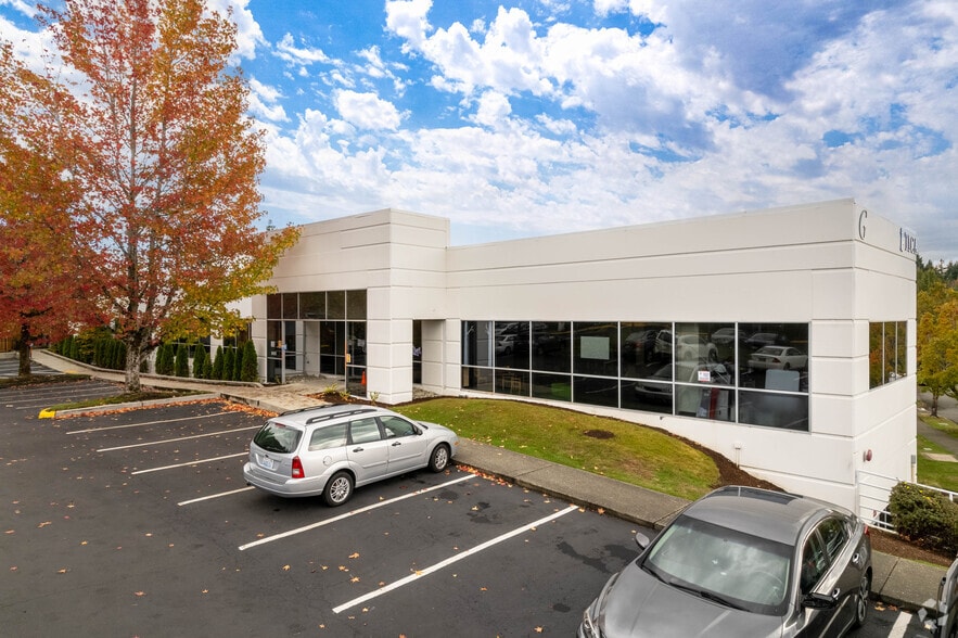12026-12040 115th Ave NE, Kirkland, WA for lease - Building Photo - Image 1 of 4
