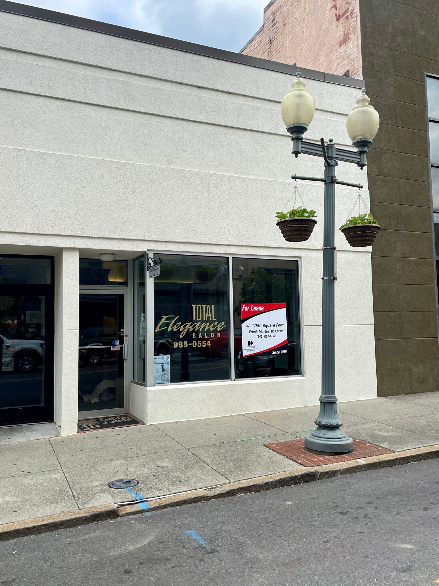 408 S Jefferson St, Roanoke, VA for lease Primary Photo- Image 1 of 6