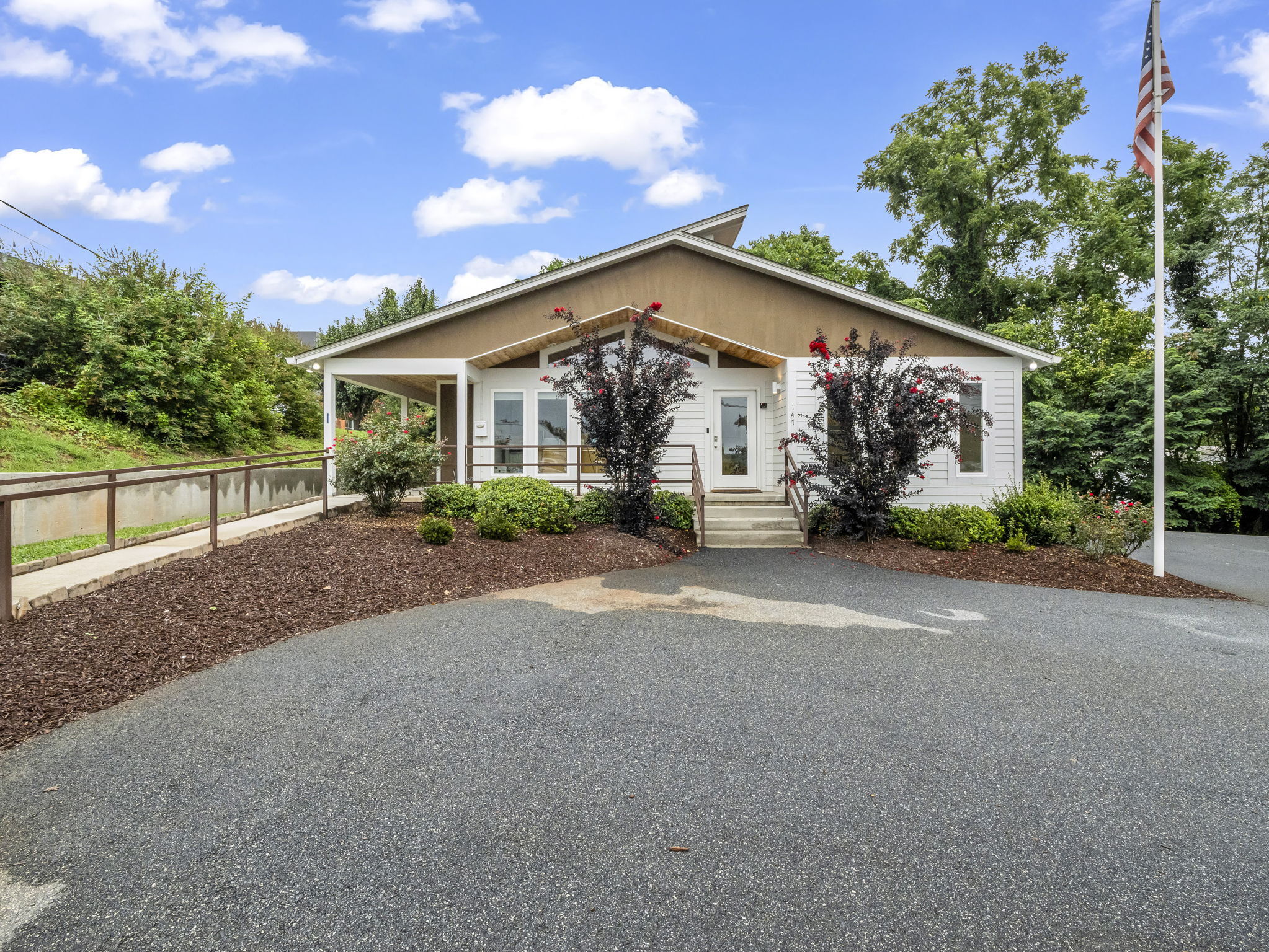 147 E Court St, Rutherfordton, NC à vendre Photo principale- Image 1 de 44