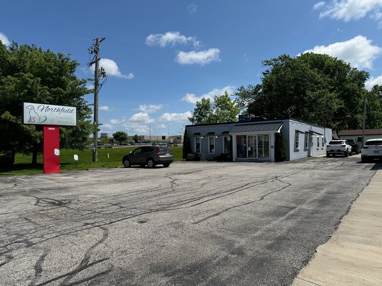 10545 Northfield Rd, Northfield, OH à vendre - Photo du b timent - Image 1 de 13