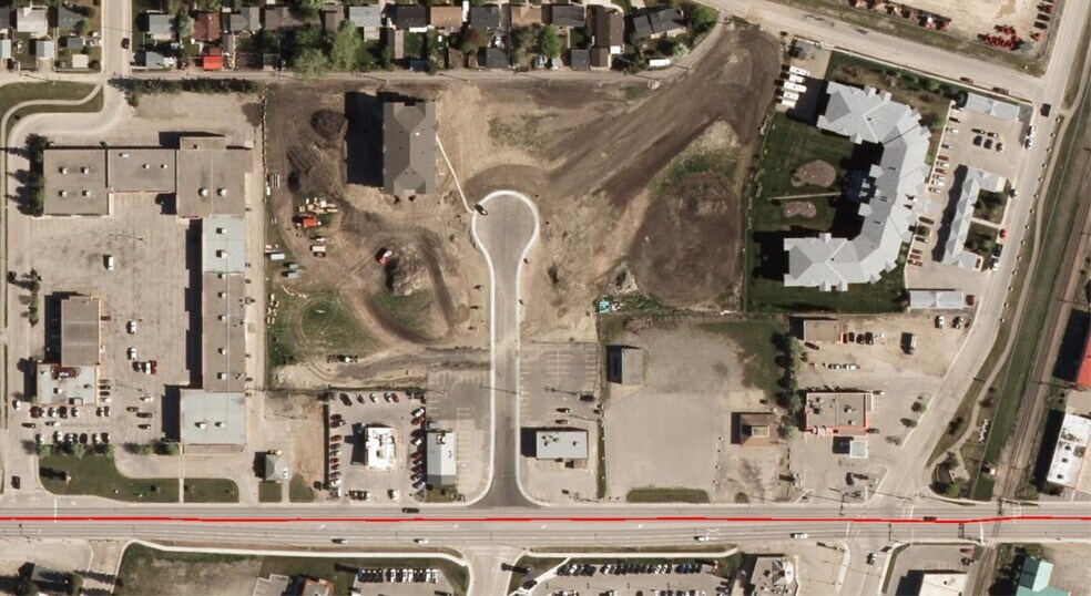 4575C 51 Ave, Olds, AB à vendre - Photo du bâtiment - Image 2 de 3