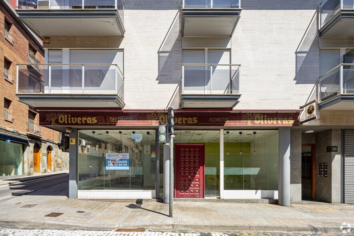 Retail in Terrassa, Barcelona for lease Interior Photo- Image 1 of 15