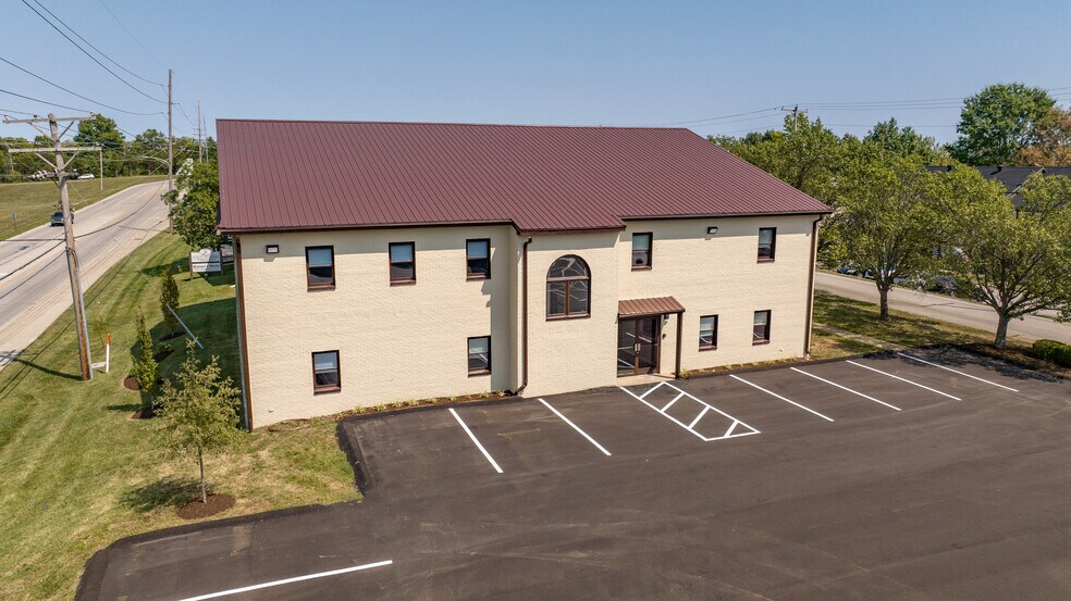 170 Kings Daughter Dr, Frankfort, KY à vendre - Photo du bâtiment - Image 1 de 11
