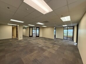 770 The City Dr S, Orange, CA à louer Photo intérieure- Image 2 de 9