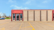 8202-8226 N University St, Peoria IL - Entrepôt