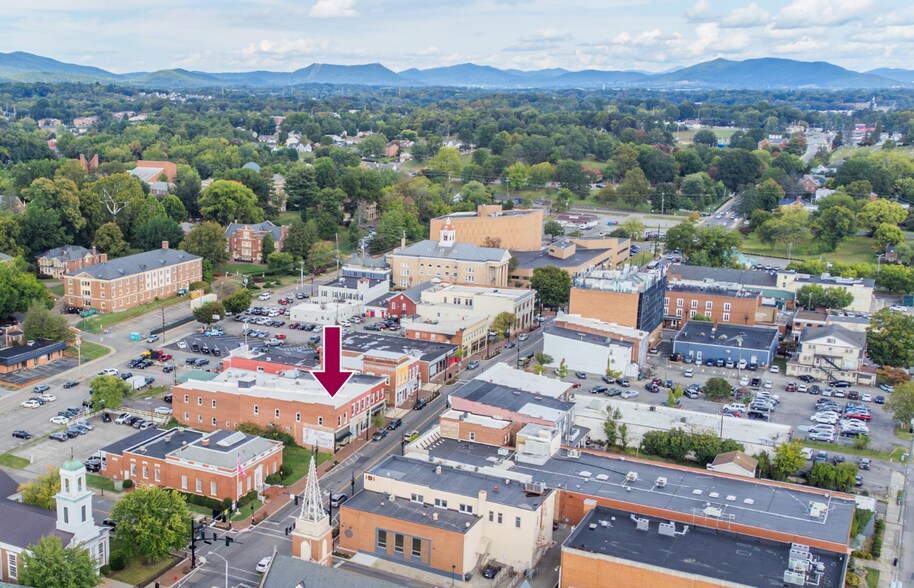 111 E Main St, Salem, VA à louer - Photo du bâtiment - Image 2 de 14