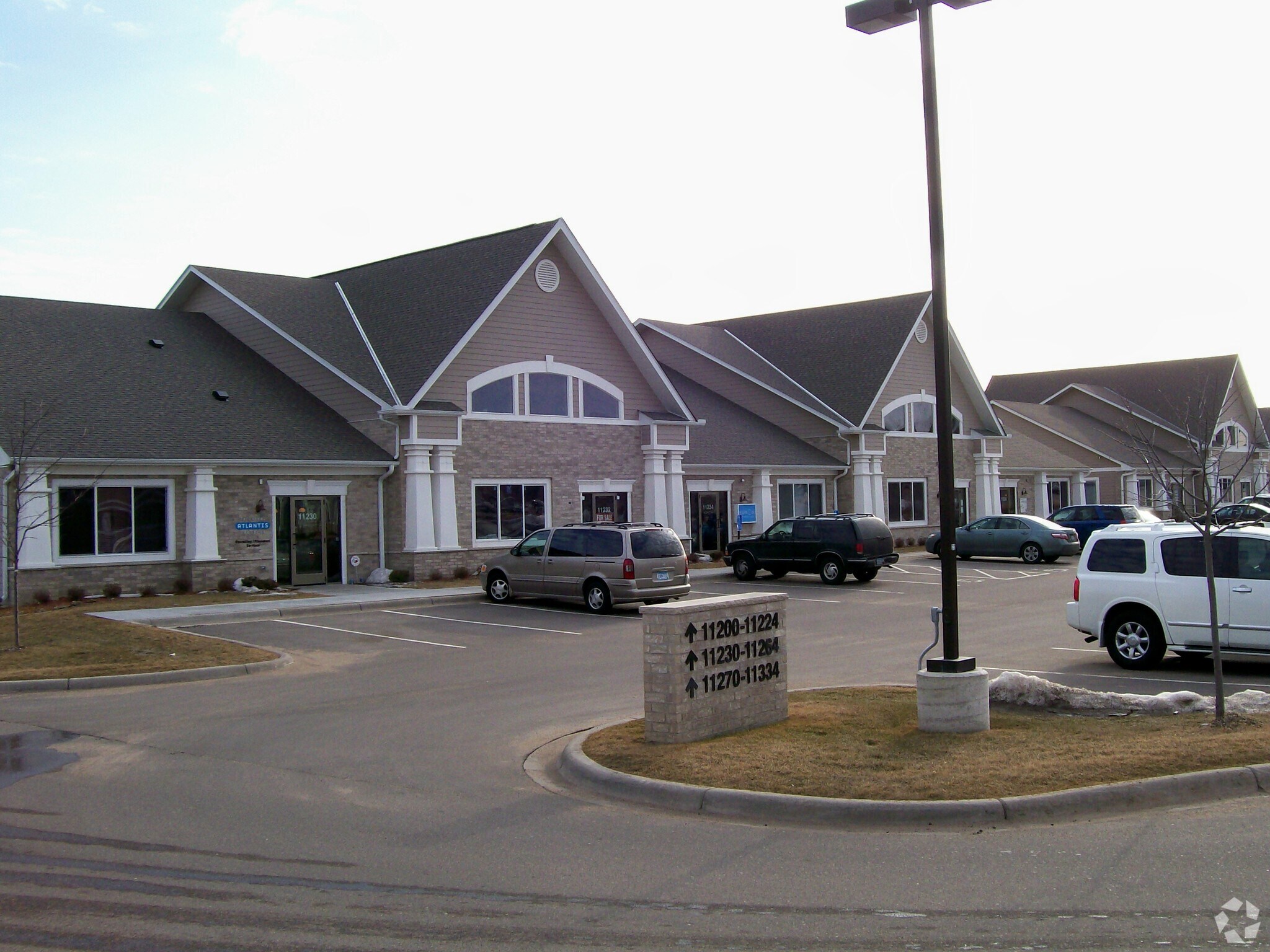 11230-11238 86th Ave N, Maple Grove, MN à louer Photo du bâtiment- Image 1 de 19