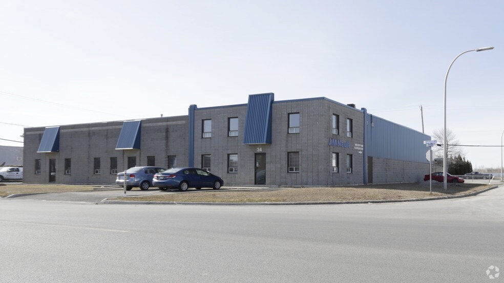 34 Rue Industrielle, Delson, QC à louer - Photo du bâtiment - Image 2 de 2