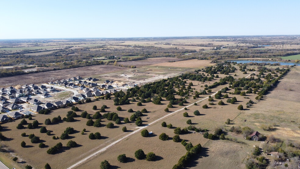 501 Ovilla Rd, Waxahachie, TX à vendre - Photo principale - Image 1 de 1