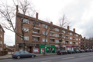 Plus de détails pour 62-70 Mortlake High St, London - Vente au détail à louer